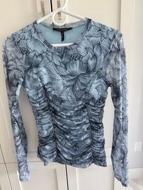 BCBGMaxAzria Light Blue Floral Ruched Long-Sleeve Top